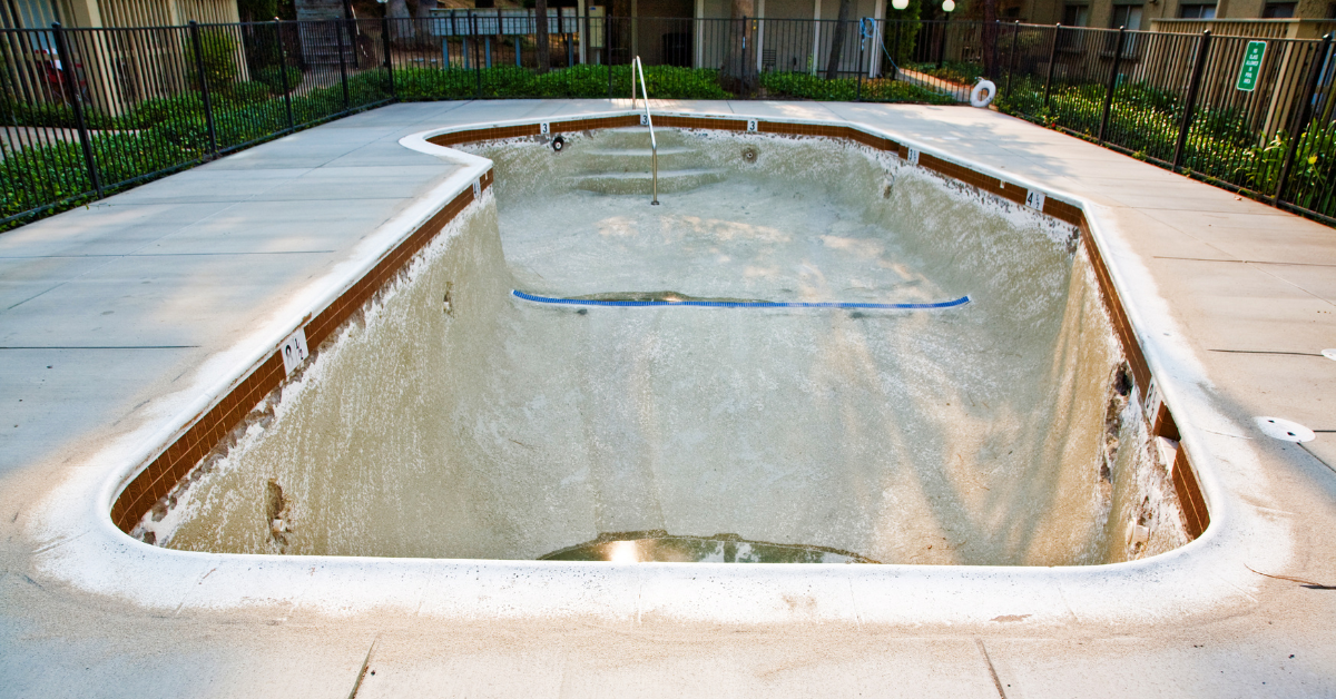 What Are the Steps Involved in Concrete Swimming Pool Construction?